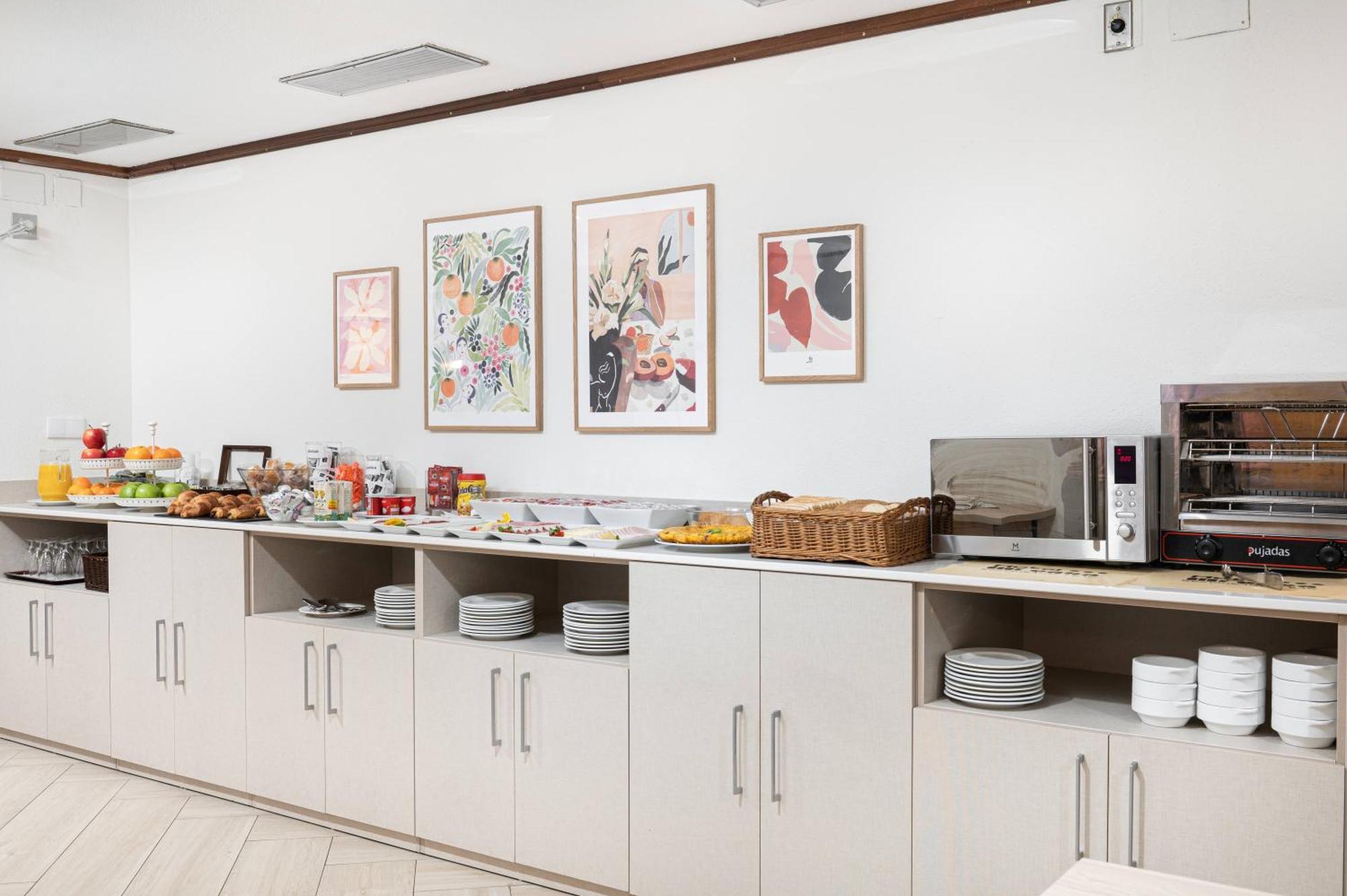 Sabiñánigo Hotel Mi Casa מראה חיצוני תמונה