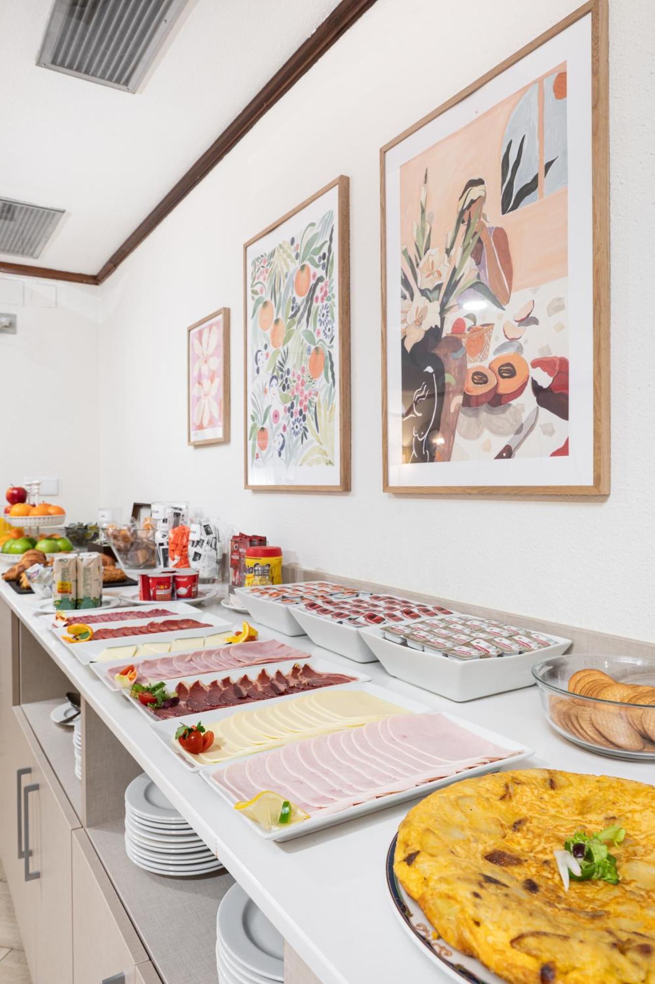 Sabiñánigo Hotel Mi Casa מראה חיצוני תמונה